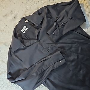 Calvin Klein non iron slim fit button up size 16 1/2 32/34